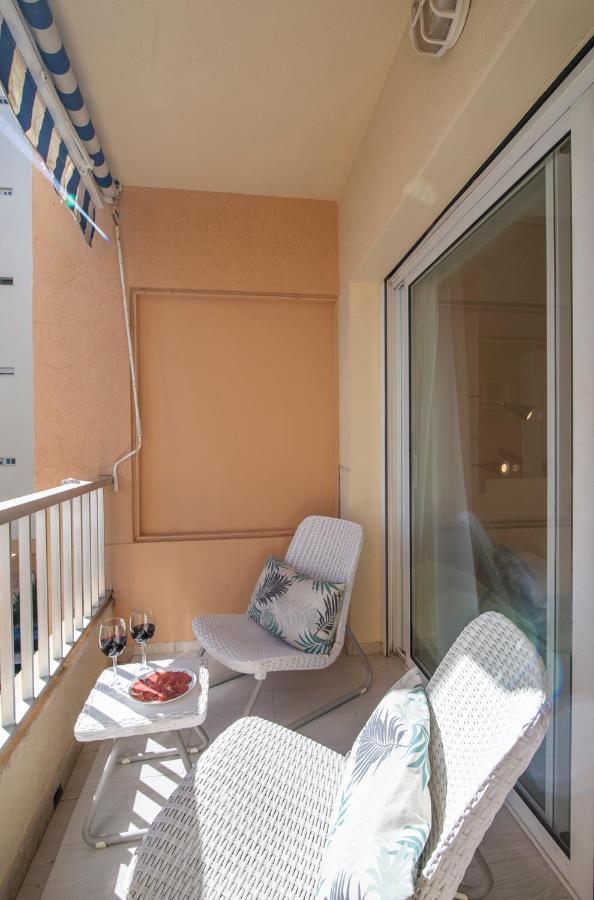 Cibeles...Estudio En El Paseo Maritimo....Wifi Marbella Exterior photo